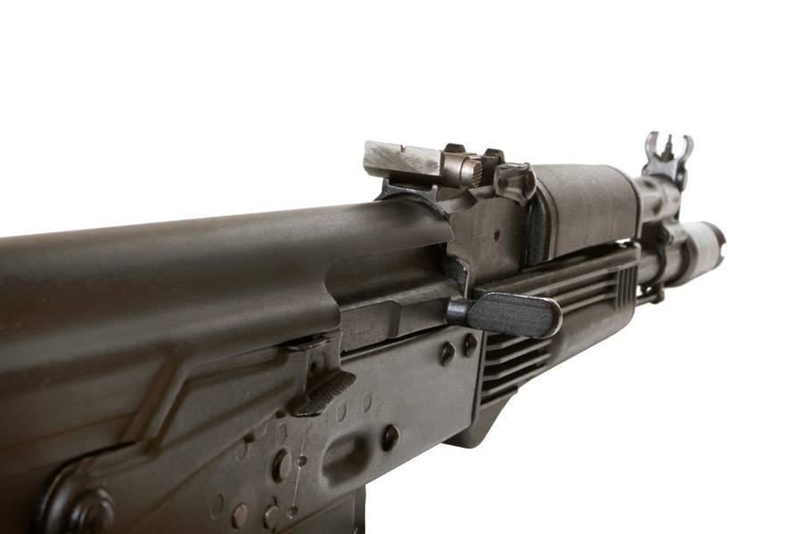 Kalashnikov AK-105 machine gun