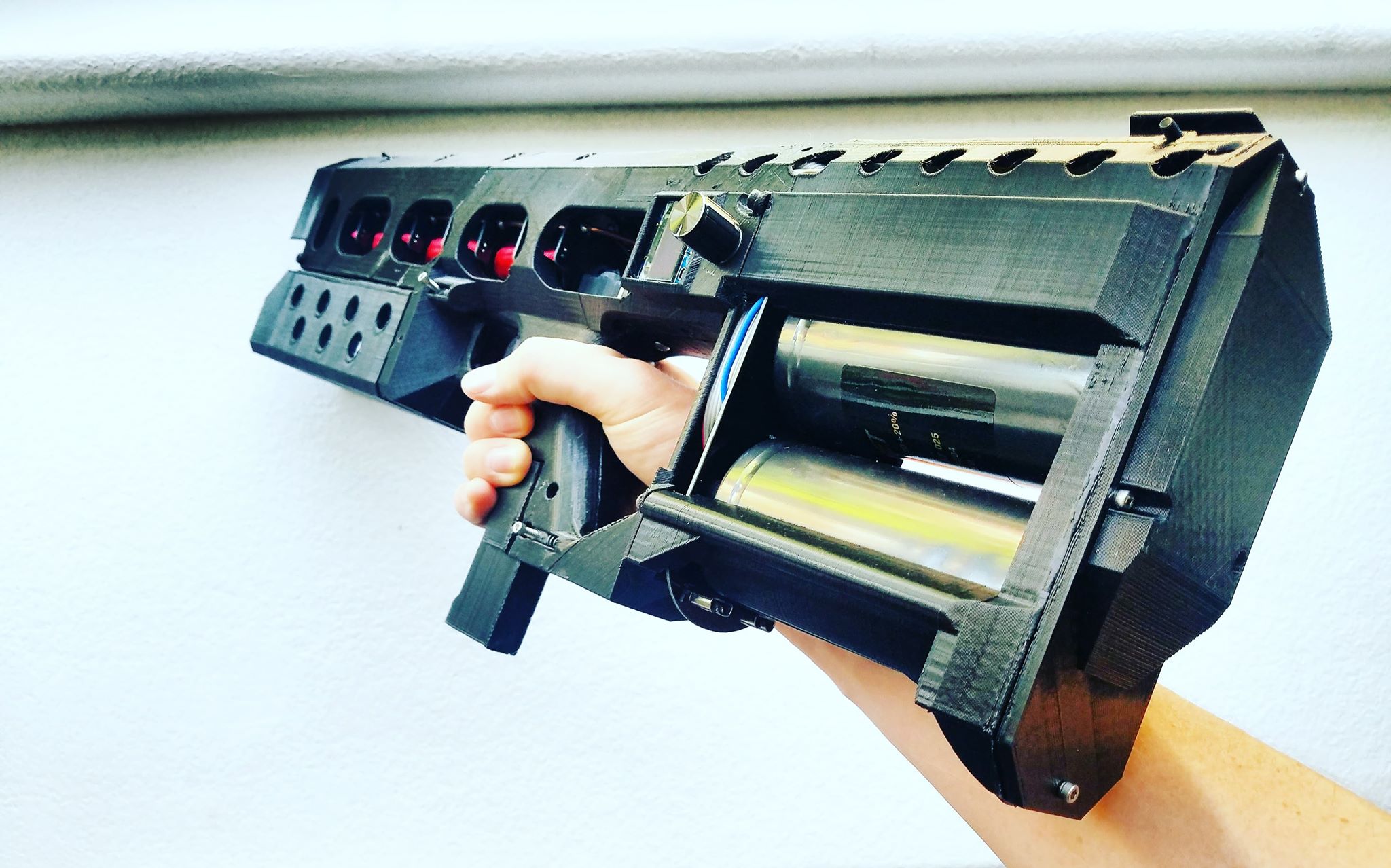 Китайцы создали пушку Гаусса размером с пистолет и дульной энергией мелкокалиберного ружья